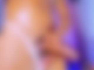 NicoleMadrird's Live Sex Cam Show