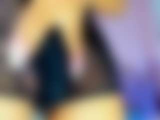 NicoleMadrird's Live Sex Cam Show