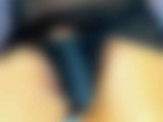 Live cam show with NicoleMadrird - Colombia on AdultVida.com
