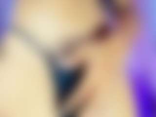 NicoleMadrird's Live Sex Cam Show