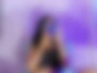 Live cam show with NicoleMadrird - HD on Camsoda