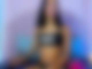 Live cam show with NicoleMadrird - Smoking on Camiplay Live