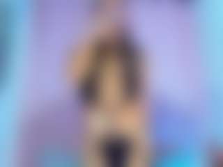 Show de cam en vivo con NicoleMadrird - Black Hair en Camsoda
