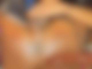 Live cam show with OrlysHot - Brown Eyes on livesuperchat.net