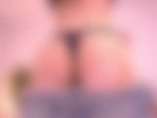 Pheromoon's Live Sex Cam Show
