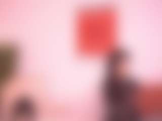 Live cam show with Pheromoon - Flashing on Camsoda