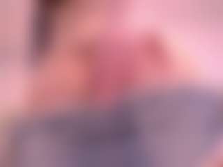 Pheromoon's Live Sex Cam Show