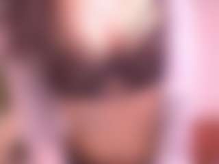 Pheromoon's Live Sex Cam Show