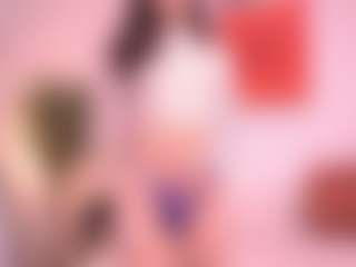 Live cam show with Pheromoon - Full Nudity on Camsoda