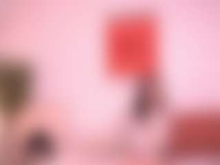 Live cam show with Pheromoon - Flashing on Camsoda