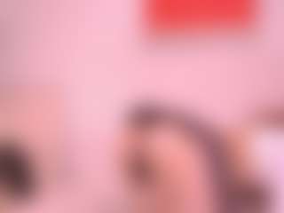 Pheromoon's Live Sex Cam Show