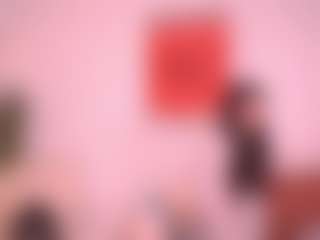Pheromoon's Live Sex Cam Show