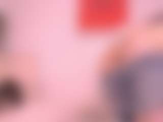 Pheromoon's Live Sex Cam Show