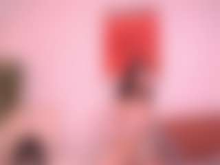 Live cam show with Pheromoon - Shaved Pussy on Camsoda