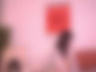 Live cam show with Pheromoon - Fingering on Camsoda