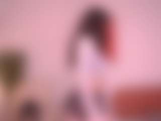 Live cam show with Pheromoon - Fingering on madthumbs