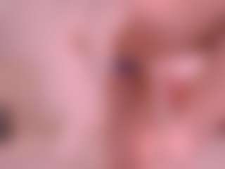 Live cam show with Pheromoon - Flashing on madthumbs