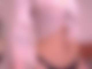 Pheromoon's Live Sex Cam Show