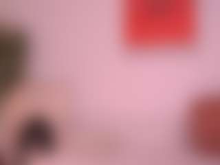 Pheromoon's Live Sex Cam Show