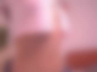 Live cam show with Pheromoon - Oil on Camsoda