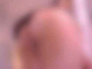 Pheromoon's Live Sex Cam Show