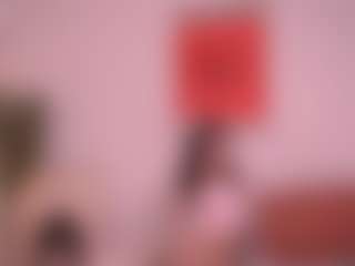Pheromoon's Live Sex Cam Show