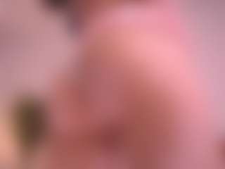 Pheromoon's Live Sex Cam Show