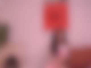 Pheromoon's Live Sex Cam Show
