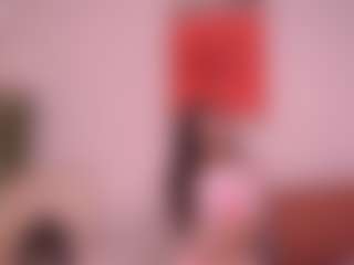Pheromoon's Live Sex Cam Show