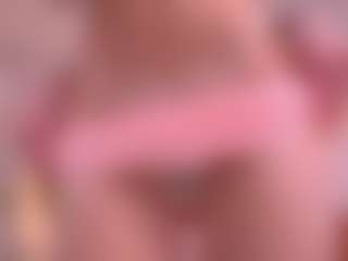 Pheromoon's Live Sex Cam Show