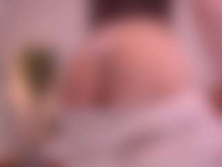 Pheromoon's Live Sex Cam Show