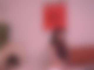 Pheromoon's Live Sex Cam Show