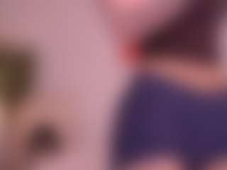 Pheromoon's Live Sex Cam Show