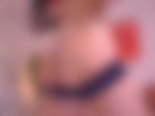 Pheromoon's Live Sex Cam Show