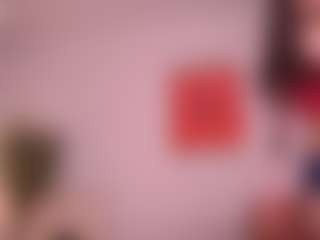 Pheromoon's Live Sex Cam Show