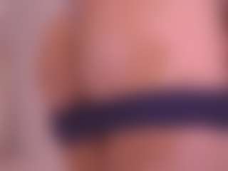 Pheromoon's Live Sex Cam Show