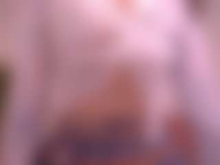 Live cam show with Pheromoon - HD on Camsoda