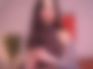 Live cam show with Pheromoon - Brown Eyes on AdultVida.com