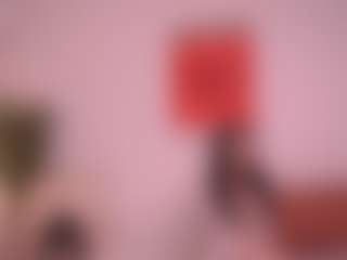 Live cam show with Pheromoon - Oil on Instabang