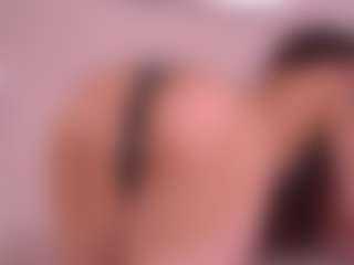 Live cam show with Pheromoon - Femdom on camtv