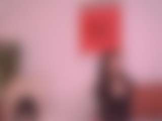 Live cam show with Pheromoon - Striptease on crypto-cams