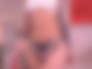 Pheromoon's Live Sex Cam Show