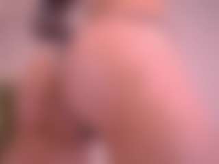 Live cam show with Pheromoon - Dirty Talk on CSO-WL