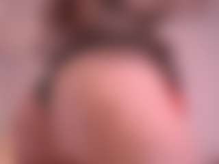 Pheromoon's Live Sex Cam Show