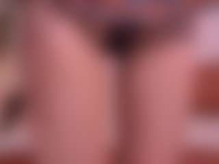 Pheromoon's Live Sex Cam Show