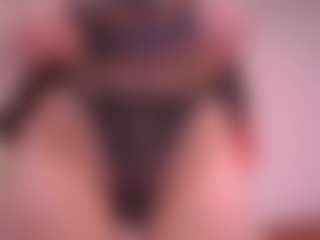 Pheromoon's Live Sex Cam Show