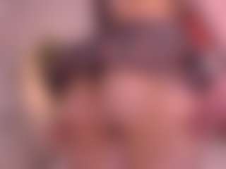 Pheromoon's Live Sex Cam Show