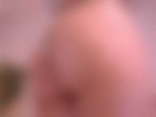 Pheromoon's Live Sex Cam Show