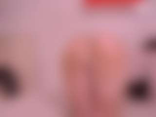 Pheromoon's Live Sex Cam Show