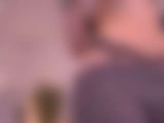 Pheromoon's Live Sex Cam Show